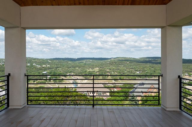 2502 Sunset Vista CIR, Spicewood, TX 78669