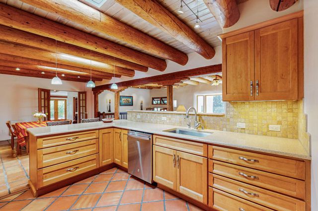 4 Athenas Way A+B, Espanola, NM 87532