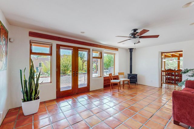 4 Athenas Way A+B, Espanola, NM 87532