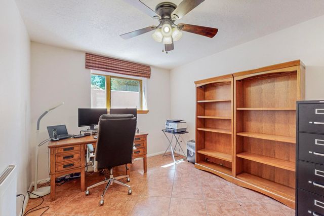 4 Athenas Way A+B, Espanola, NM 87532