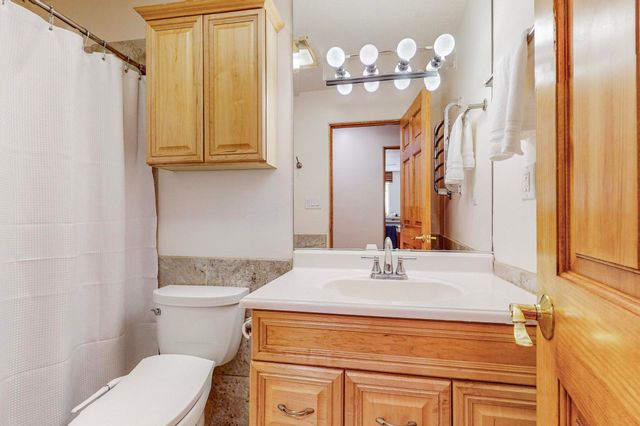 4 Athenas Way A+B, Espanola, NM 87532