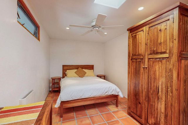 4 Athenas Way A+B, Espanola, NM 87532