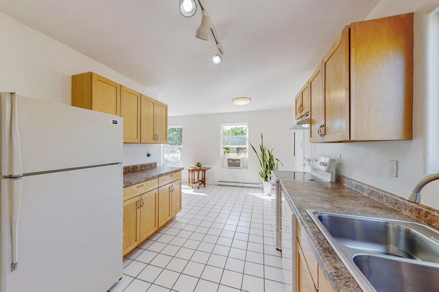 4 Athenas Way A+B, Espanola, NM 87532