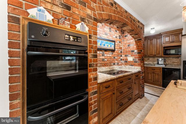1026 PORTUGAL DR, Stafford, VA 22554