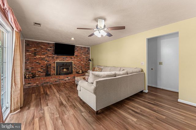 1026 PORTUGAL DR, Stafford, VA 22554