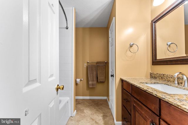 1026 PORTUGAL DR, Stafford, VA 22554