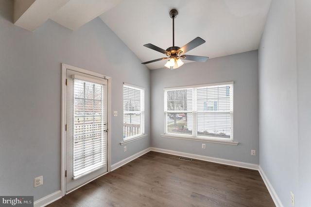 43792 SUNSET TER, Ashburn, VA 20147