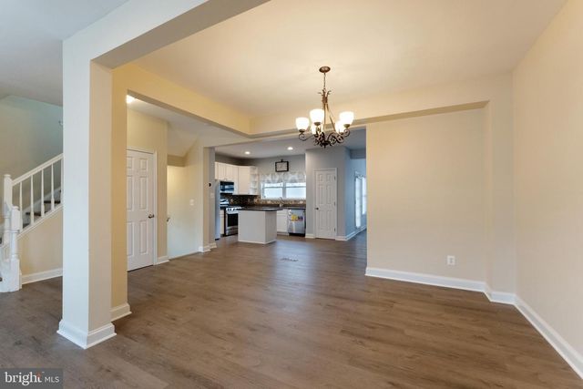 43792 SUNSET TER, Ashburn, VA 20147