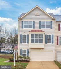 43792 SUNSET TER, Ashburn, VA 20147