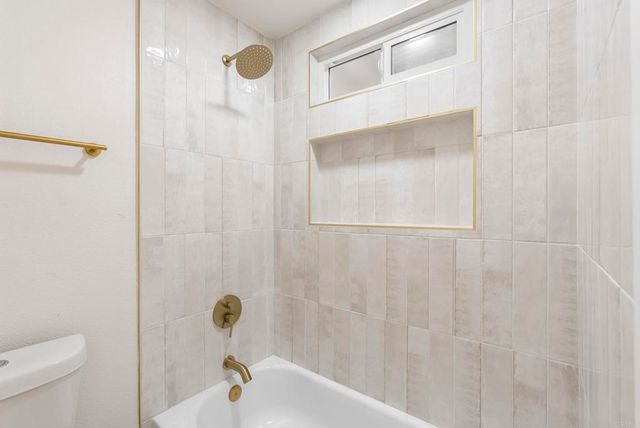 1344 Palomar Place 22, Vista, CA 92084