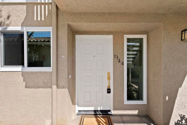 1344 Palomar Place 22, Vista, CA 92084
