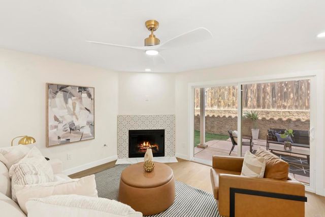 1344 Palomar Place 22, Vista, CA 92084