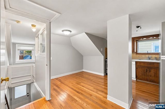 297 Lakeview Avenue, Clifton, NJ 07011