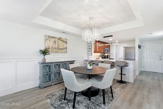 2 William Hilton Pkwy Apt 103, Hilton Head Island, SC 29926