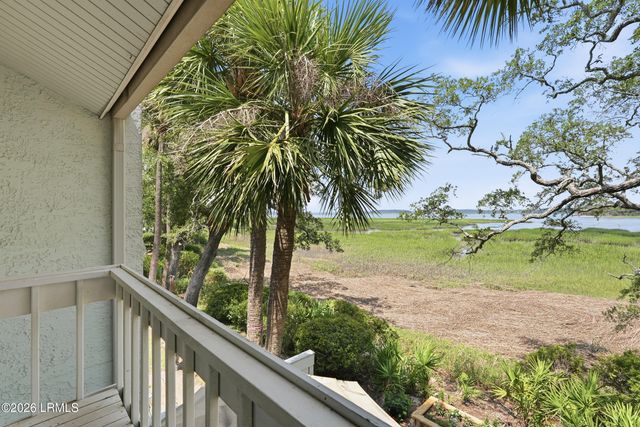 2 William Hilton Pkwy Apt 103, Hilton Head Island, SC 29926