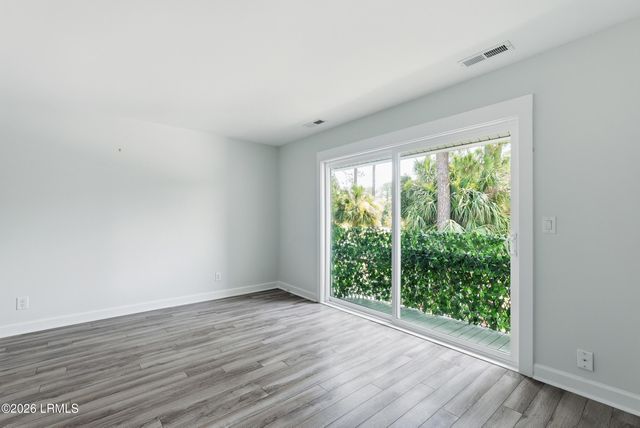 2 William Hilton Pkwy Apt 103, Hilton Head Island, SC 29926