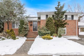 24616 Cullman Avenue, Little Neck, NY 11362