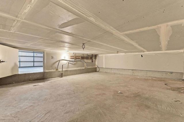 1395 Lick Avenue, San Jose, CA 95110