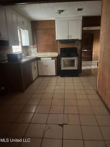 3511 Hines Street, Jackson, MS 39212