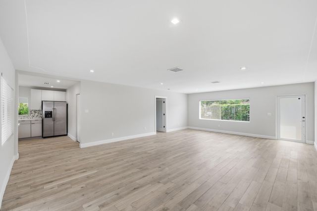 1770 SW 17th Avenue, Miami, FL 33145