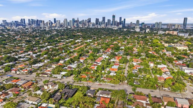 1770 SW 17th Avenue, Miami, FL 33145