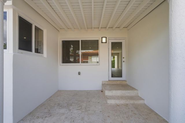 1770 SW 17th Avenue, Miami, FL 33145