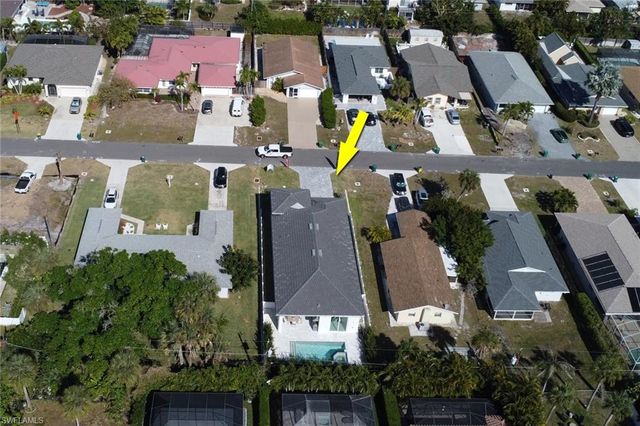 522 98th AVE N, Naples, FL 34108