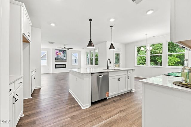272 White Azalea Way, Benson, NC 27504
