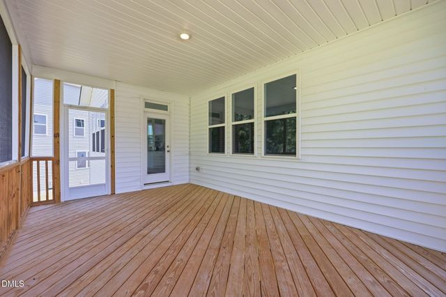 272 White Azalea Way, Benson, NC 27504