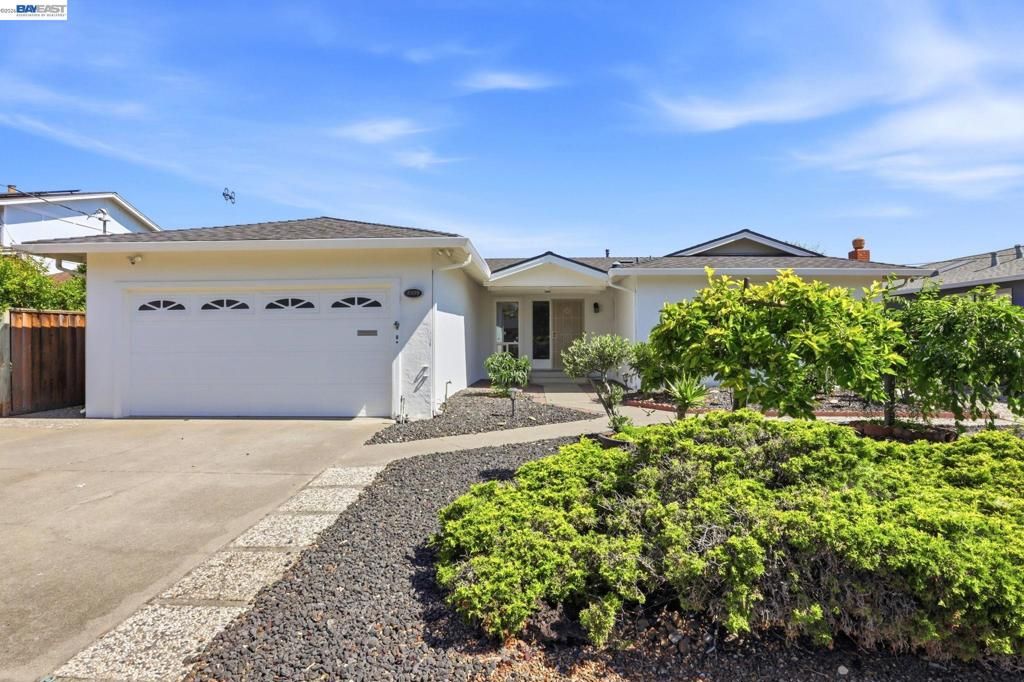 Image 1 of property listing at 2339 Belvedere Ave, San Leandro, CA 94577