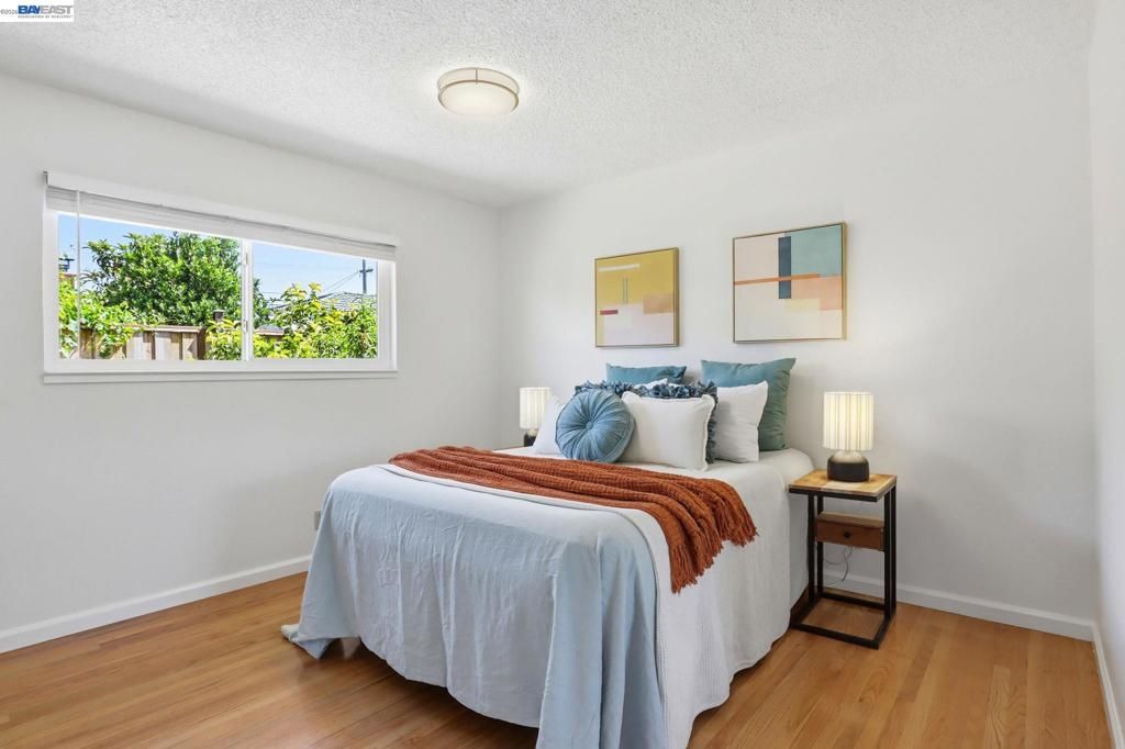 Image 17 of property listing at 2339 Belvedere Ave, San Leandro, CA 94577