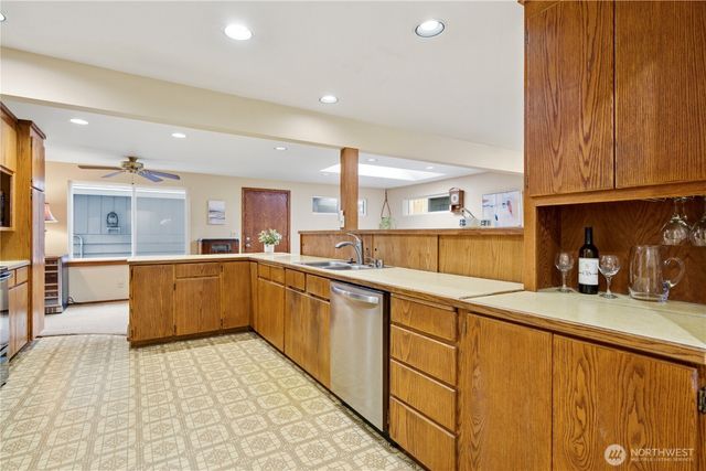 570 SE Andrews Street, Issaquah, WA 98027