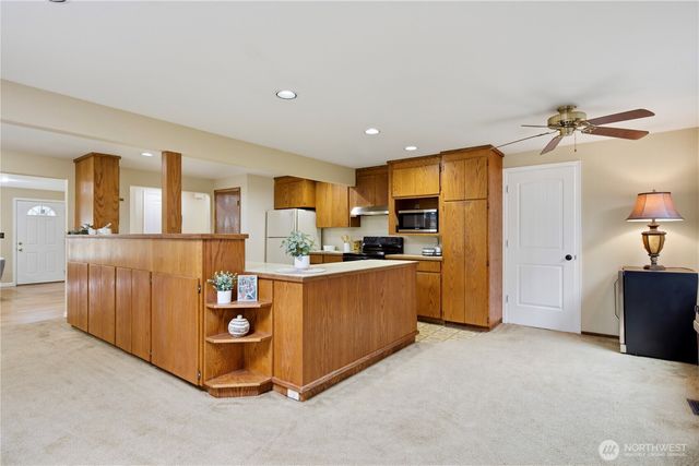 570 SE Andrews Street, Issaquah, WA 98027