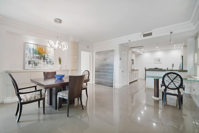 550 SE Mizner Boulevard B209, Boca Raton, FL 33432