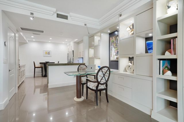 550 SE Mizner Boulevard B209, Boca Raton, FL 33432