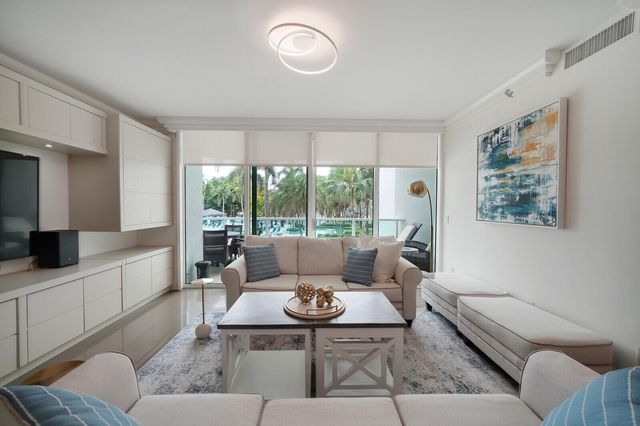 550 SE Mizner Boulevard B209, Boca Raton, FL 33432