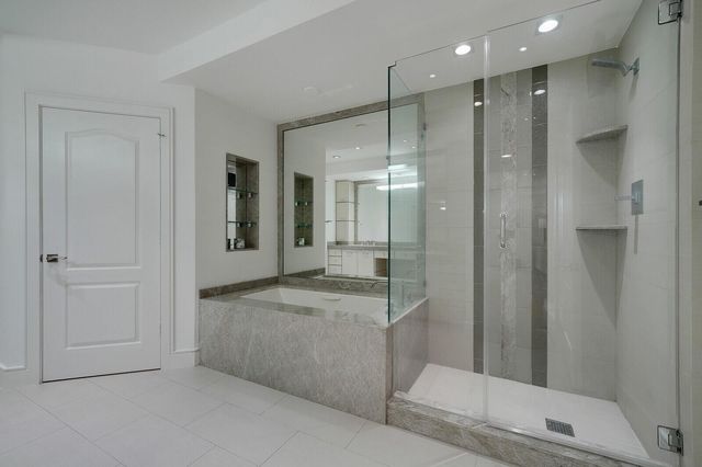 550 SE Mizner Boulevard B209, Boca Raton, FL 33432