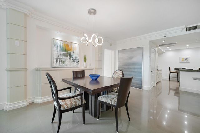 550 SE Mizner Boulevard B209, Boca Raton, FL 33432
