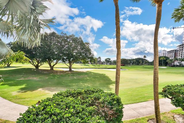 550 SE Mizner Boulevard B209, Boca Raton, FL 33432