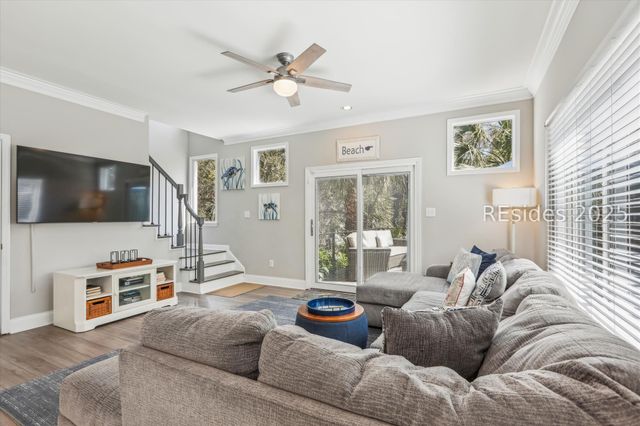 3 Laurel Ln, Hilton Head Island, SC 29928