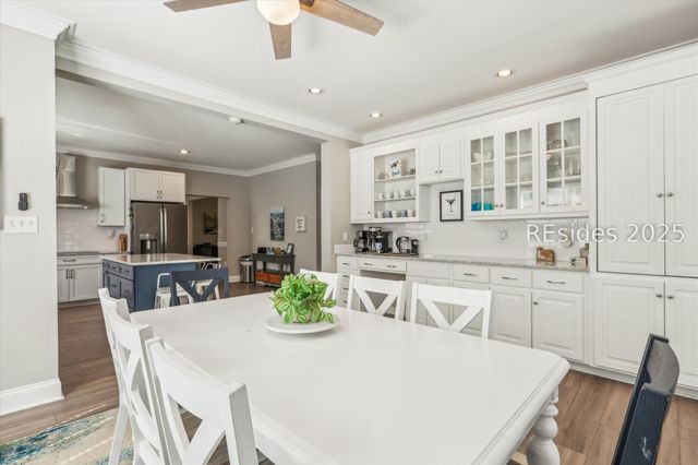 3 Laurel Ln, Hilton Head Island, SC 29928