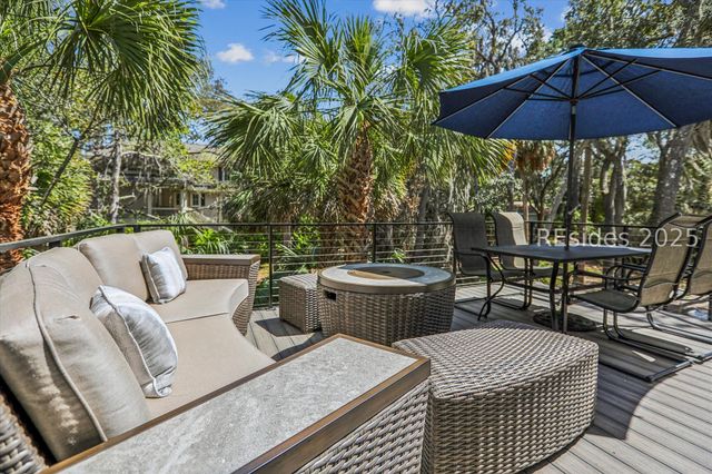 3 Laurel Ln, Hilton Head Island, SC 29928