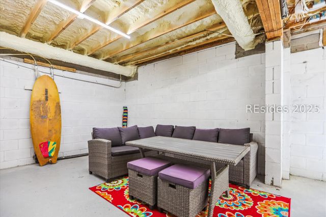 3 Laurel Ln, Hilton Head Island, SC 29928