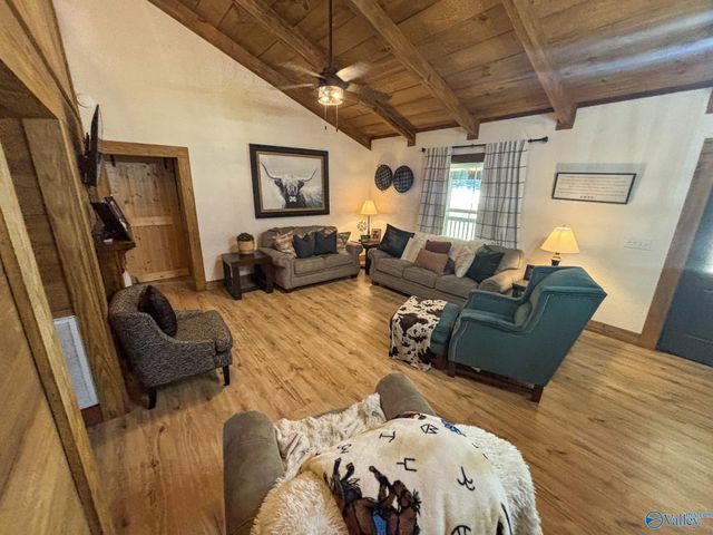 1364 County Road 3, Collinsville, AL 35961