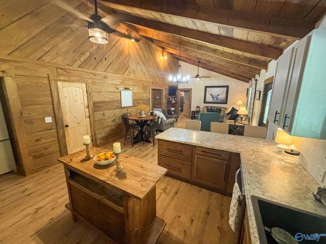 1364 County Road 3, Collinsville, AL 35961