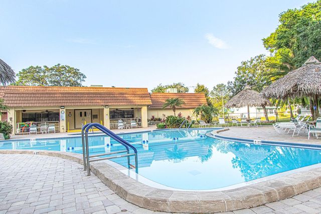37 HONEY BEAR COURT 54, Safety Harbor, FL 34695