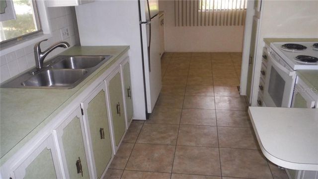 37 HONEY BEAR COURT 54, Safety Harbor, FL 34695
