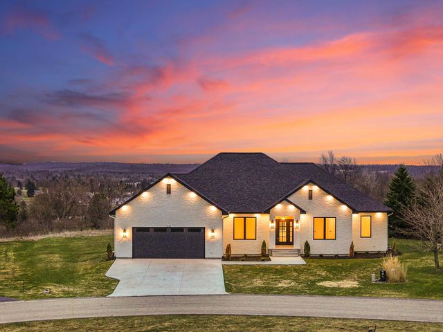 4199 Wolverine Drive, Acme Twp, MI 49690