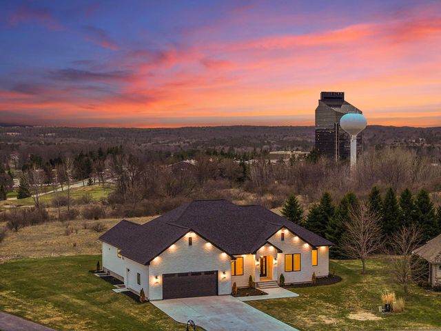 4199 Wolverine Drive, Acme Twp, MI 49690