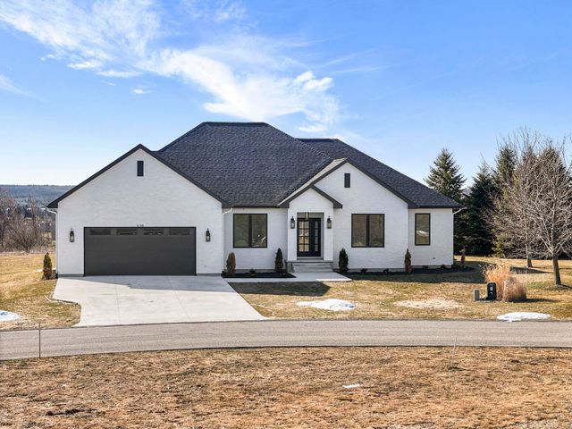 4199 Wolverine Drive, Acme Twp, MI 49690